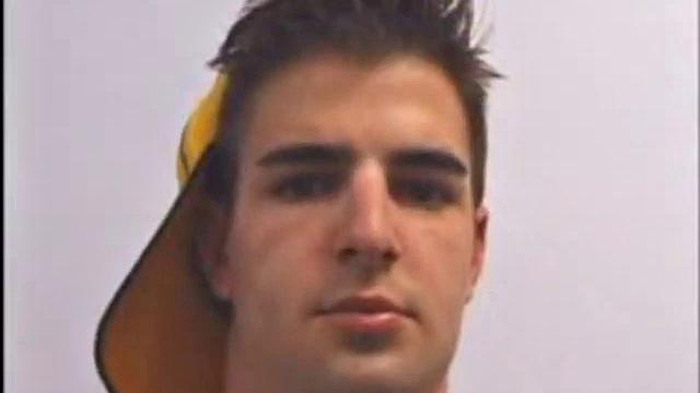 Прямой парень Павел соглашается на гей-эксперимент с Райаном за наличку, кто из них первый сдастся?