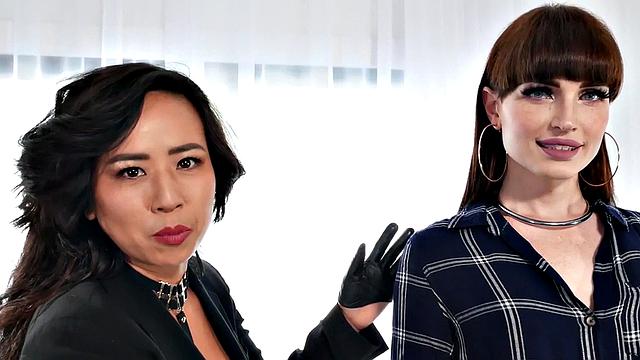 Gaping trans anally plowed with strapon