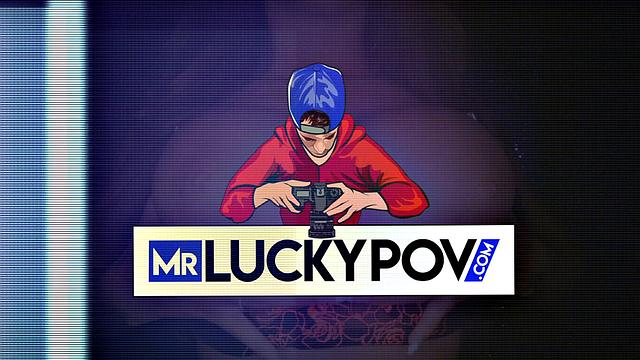 пышногрудая брюнетка отсчитывает до кончи на члене