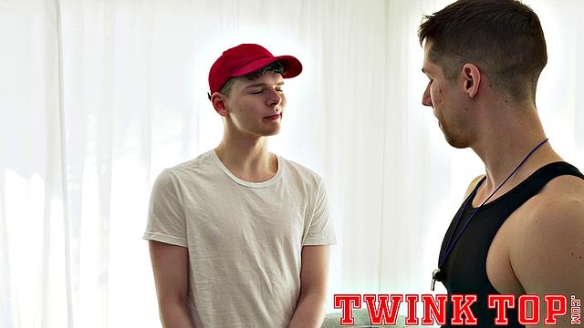 ETHAN TATE Chapter 3 - Stepping Ahead