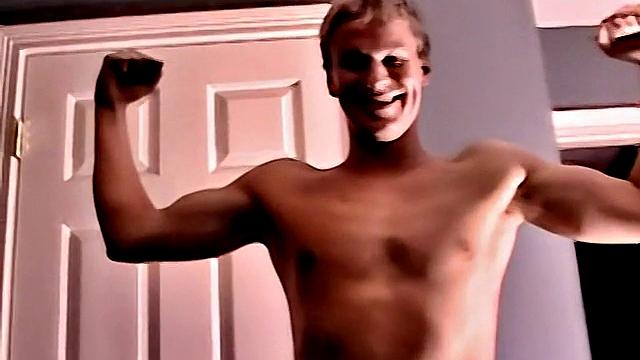 Show Off Nick Gets A Blowjob - Nick