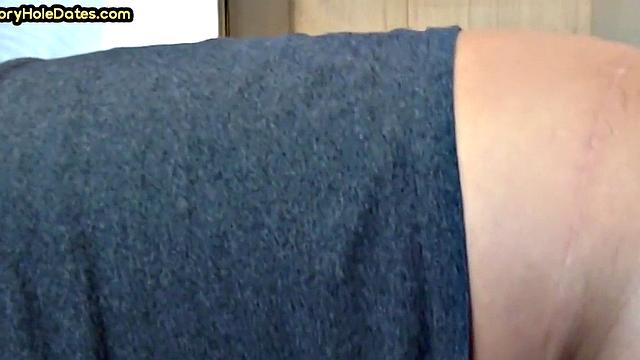 Homemade gloryhole DILF gets nailed in closeup