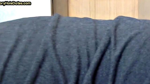 Homemade gloryhole DILF gets nailed in closeup