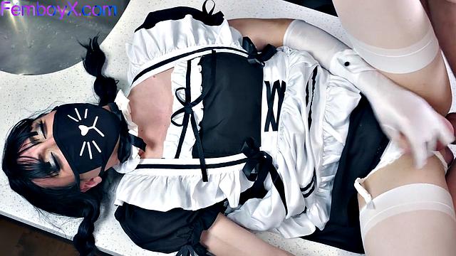 Cosplaying housekeeper bottomed