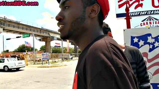 Cockriding black thug picked up and ass-fucked for cash