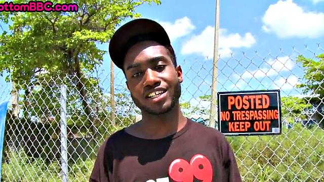 Cockriding black thug picked up and ass-fucked for cash