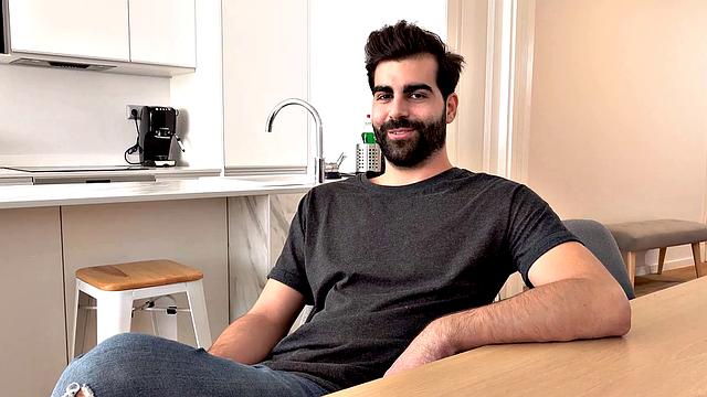 HUNT4K. Smart hunter manages to fuck new dazzling GF after shower