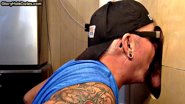 Gloryhole cocksucker blows nice dick while jerking