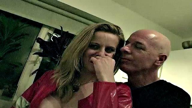 Filming kinky older fuck buddies