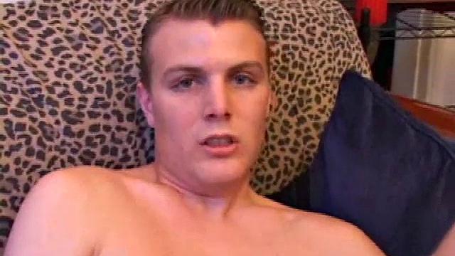 Amateur Phil Strokes Cock