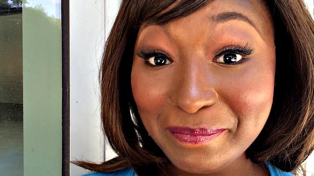 Когда у тебя такие сиськи, даже в Майами никто мимо не пройдет