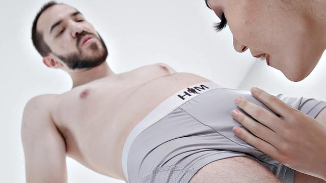 See Peter King in Action