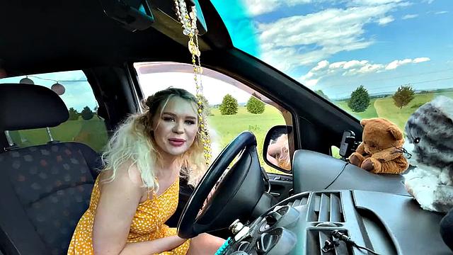 Short backpacker picked to fuck cockhungry MILF