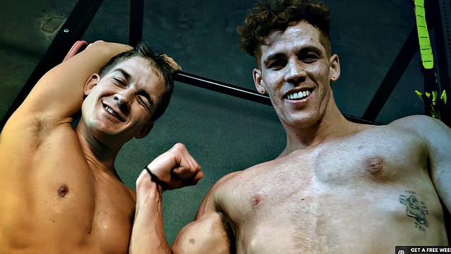 рыжий жеребец умоляет мачо жестко оттрахать его