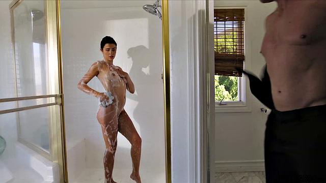 Imma gonna bang you in the shower!