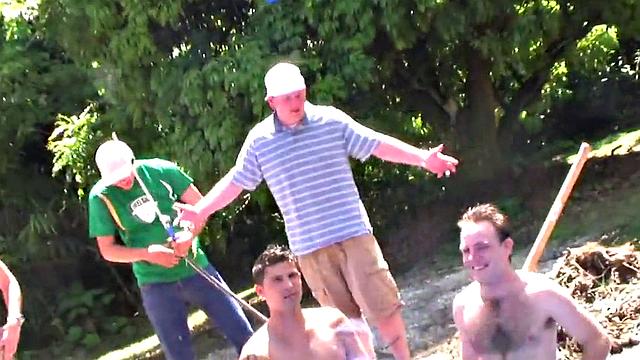 College stud sucks outdoors for fraternity ticket