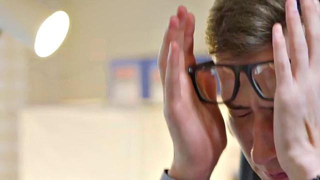 Secretary 21yo fucked by nice dick in wet pussy