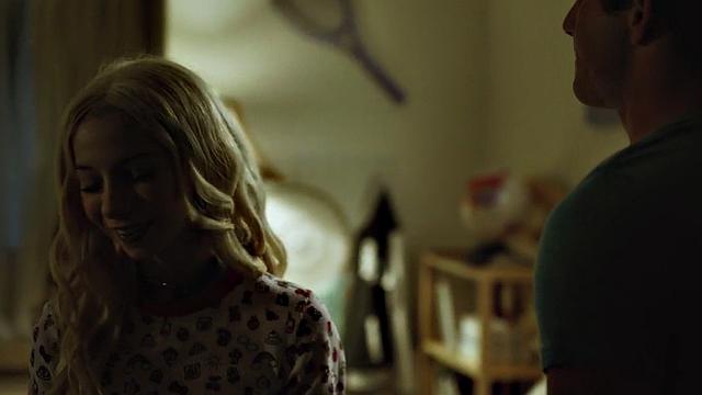 Tiny stepsister gets her tight pussy banged