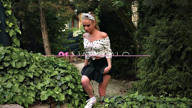 The Garden of Lust #01