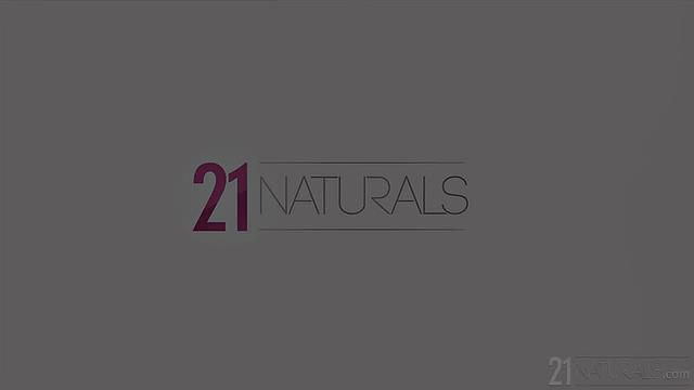 алекса флекси соблазняет кристофа в саду и получает глубокий анальный трах