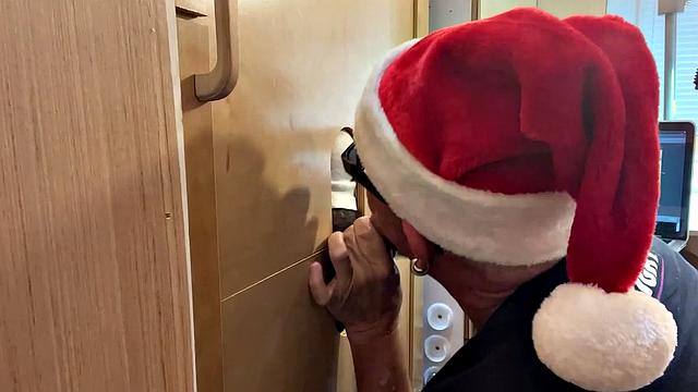 Big Latin Load At The Glory Hole