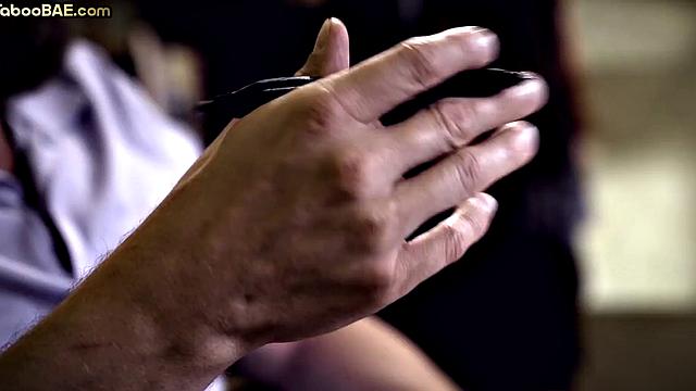 Stunning babes got their pounded in hot 3some