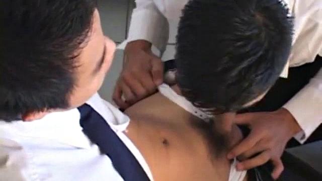 Йом и Нан наслаждаются страстным гей-сексом
