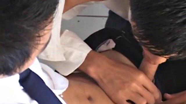 Yom and Nun enjoy a passionate gay hookup