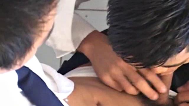 Yom and Nun enjoy a passionate gay hookup