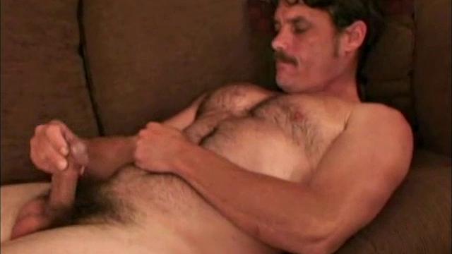 According to Richard, he's the best in the world at everything. I have to give him credit for his spirit. This 43-year-old, 5' 8", 166-pound man believes he can sing just like Willie Nelson.