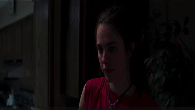 Margaret Qualley frontal nudity