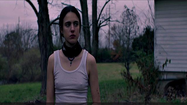Margaret Qualley frontal nudity