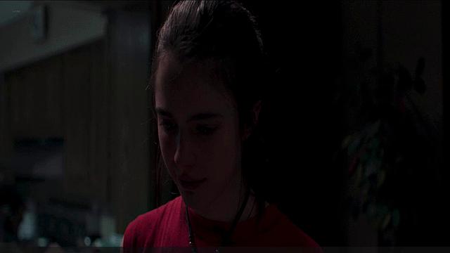 Margaret Qualley frontal nudity