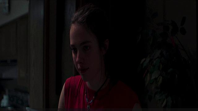 Margaret Qualley frontal nudity