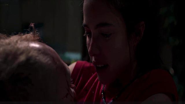 Margaret Qualley frontal nudity