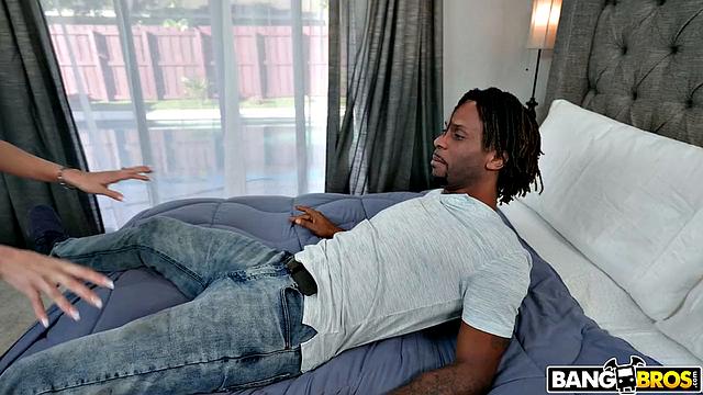 Delivery Guy Gives MILF Anal