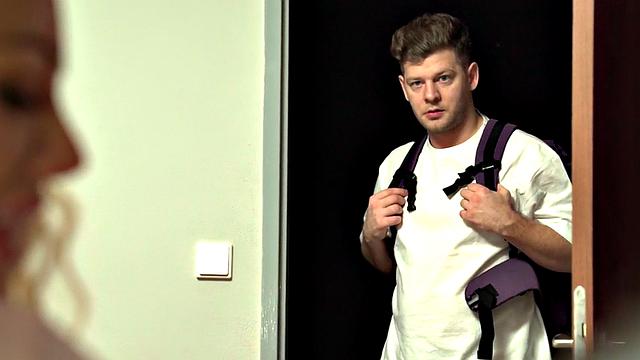 Nasty girls want to hardcore in threesome