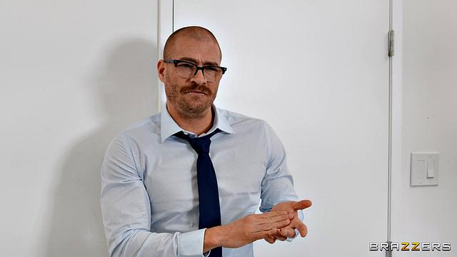 Gang Up On The Secretary