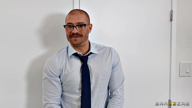 Gang Up On The Secretary