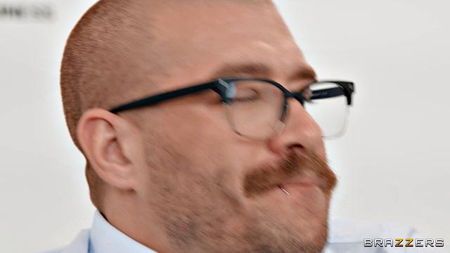 Gang Up On The Secretary