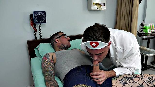 Bisexual nurse fucked in hospital MMFF 4some