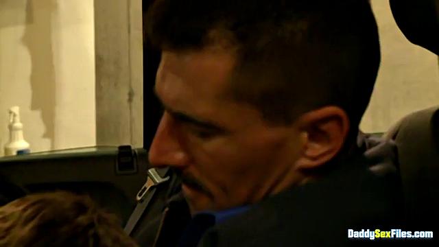 Seth Roberts takes David Anthony's big cock