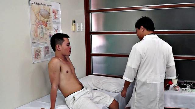 Asian twink fingered and sucked by doctor