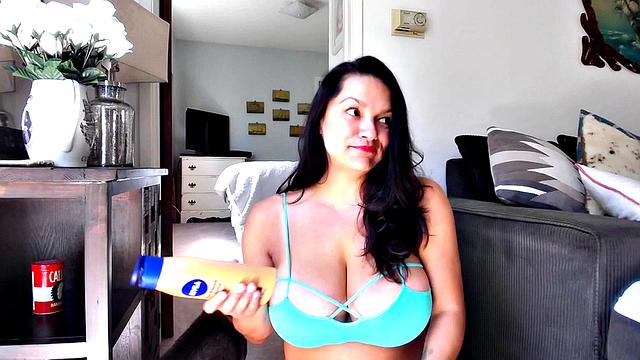 Monica Mendez - HD WebCam 7 - Tanner