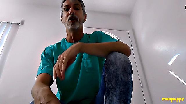 Smell My Worn Shoes - DADDY GIANT 42 - Richard Lennox