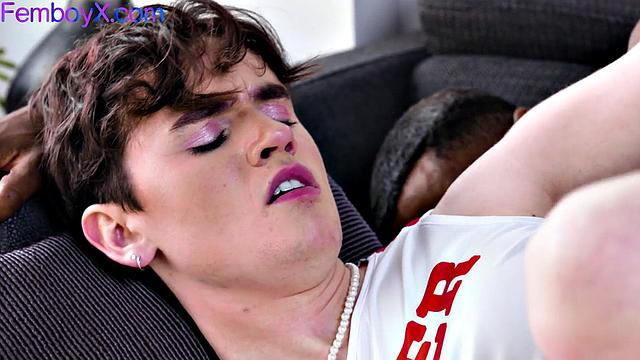 Upskirt cute guy deepthroating BBC lover