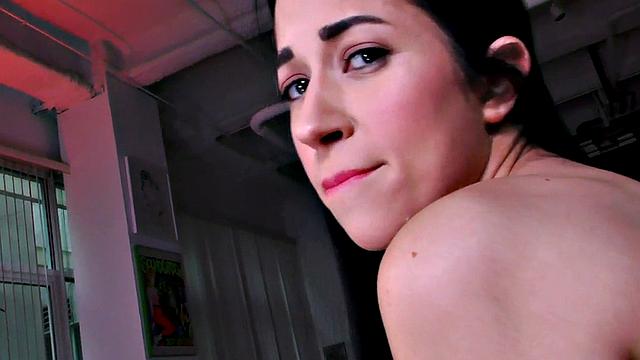 Foot fetish babe shows feet in POV sex while talks dirty