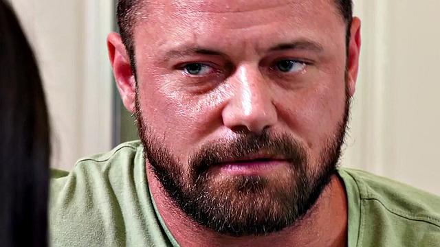 Bisex lingerie babe 3way fucked in missionary