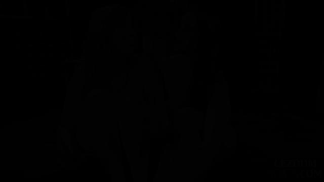 Submissive babe toyfucked by femdom