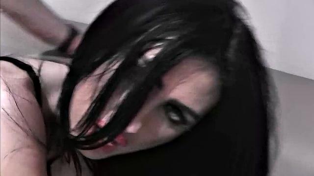 Emma Louise Stealth Mode Fuck & Facial